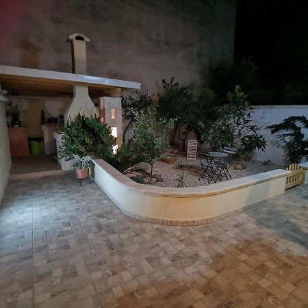Casa Magnolia Villa Montalbano  Exterior photo